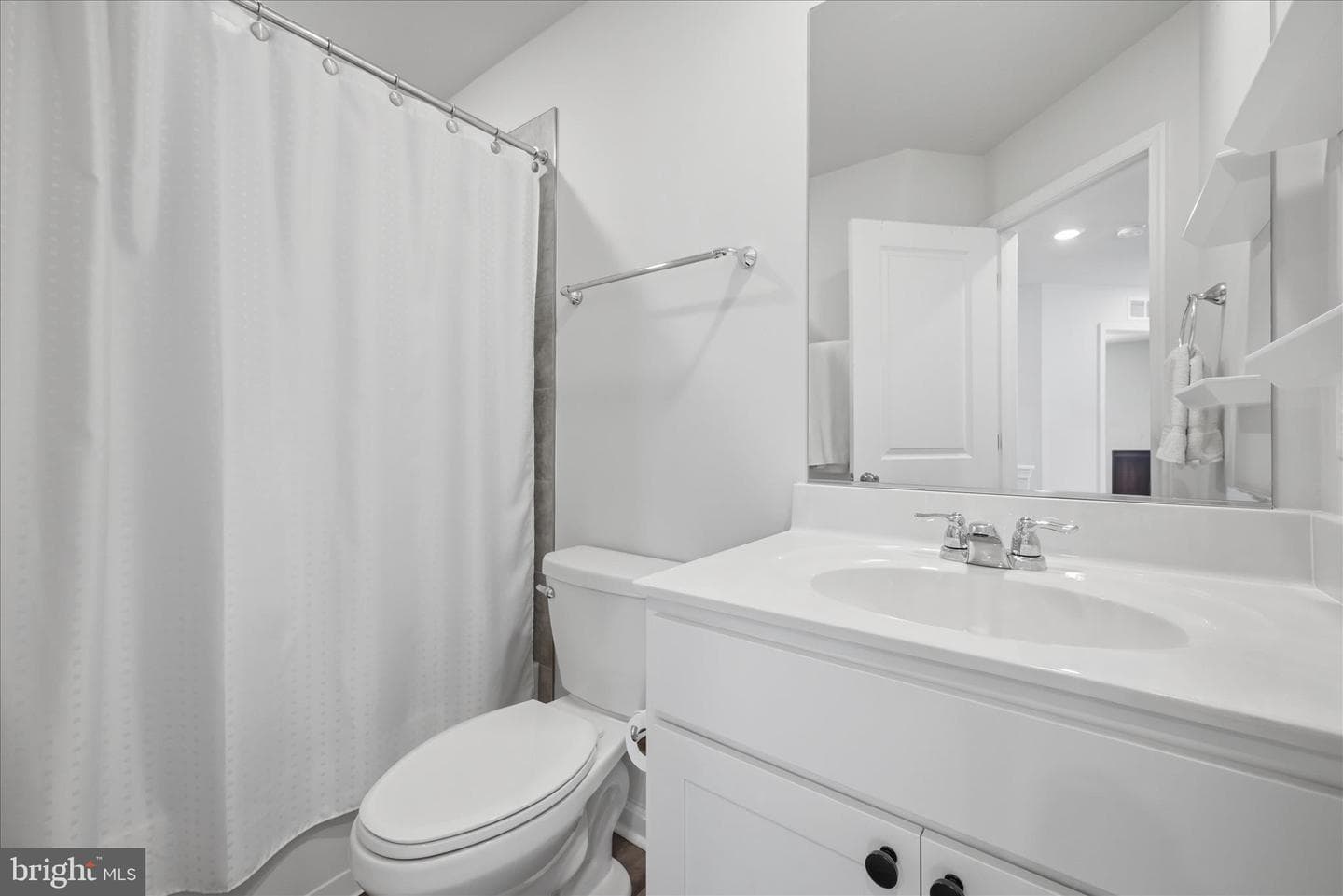 107 Tye Ct photo 30
