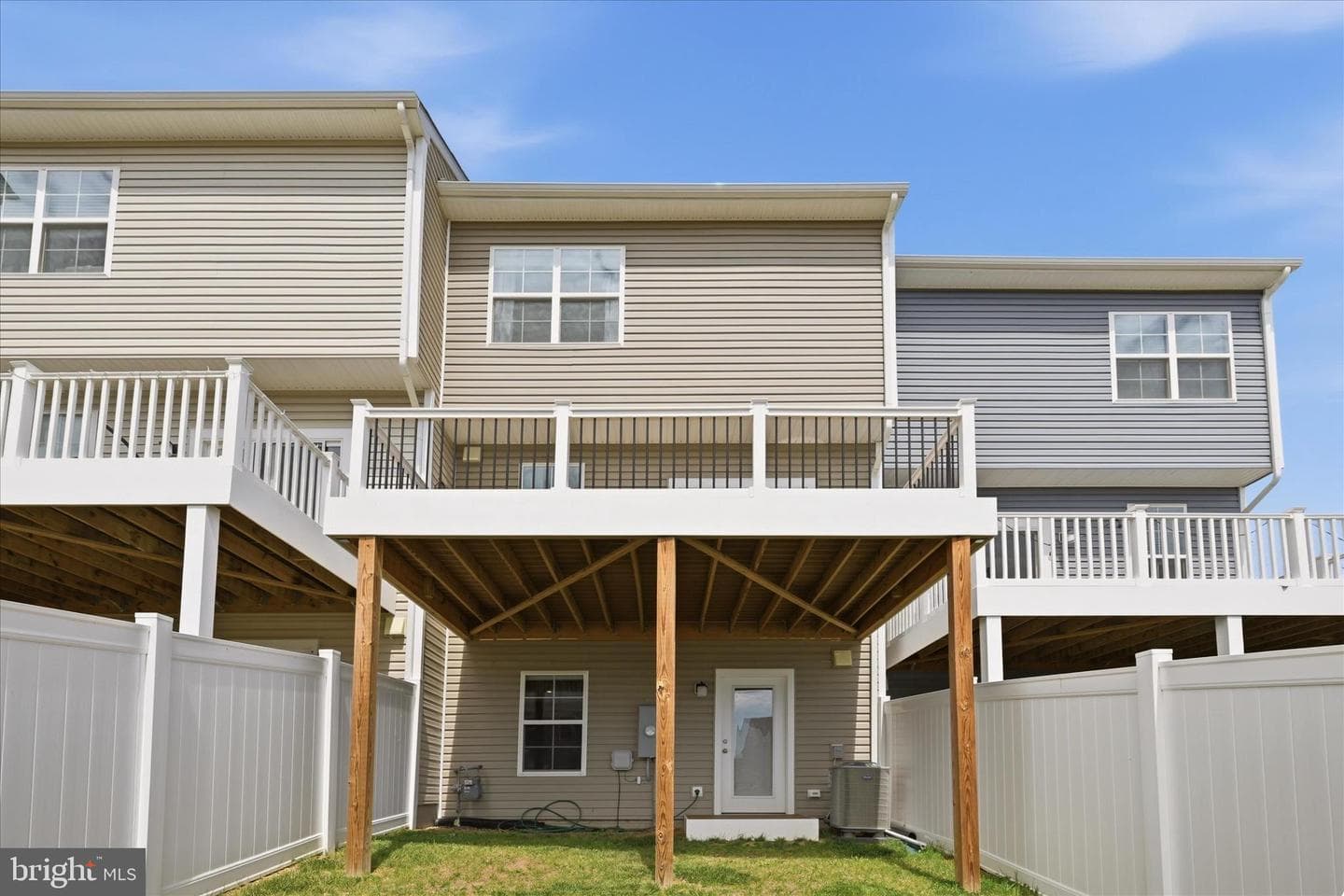 107 Tye Ct photo 34