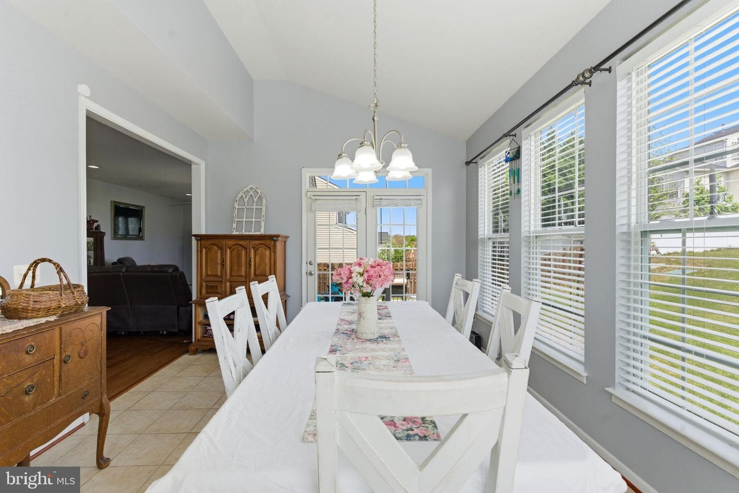 100 Half Penny Court photo 9