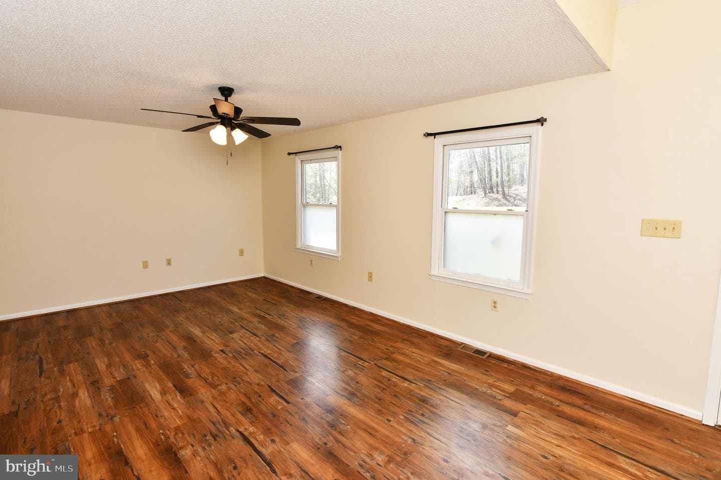 128 Dogwood Drive photo 13