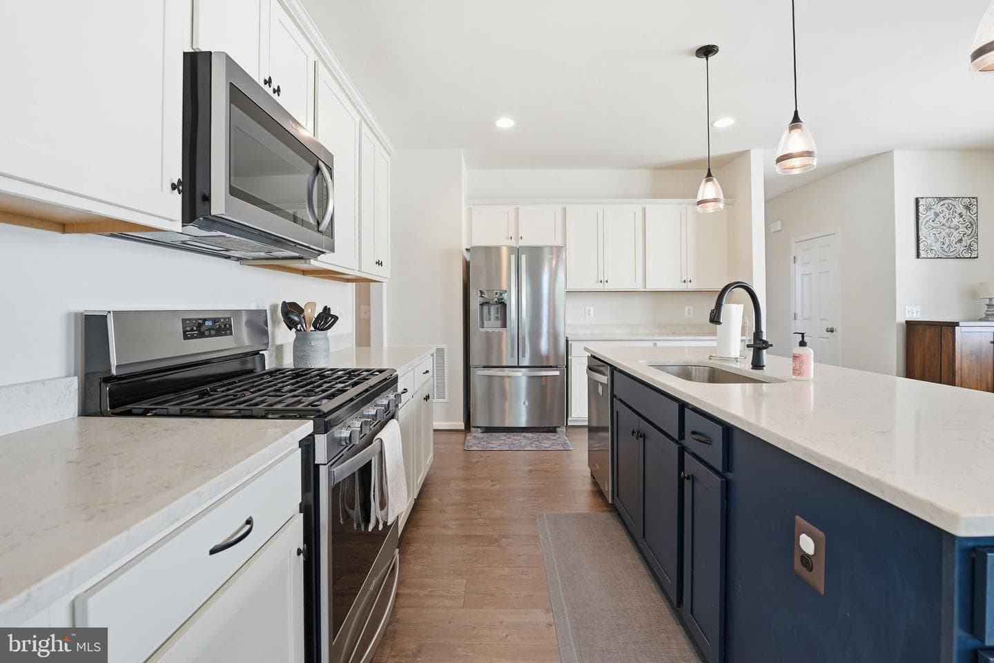109 Goshen photo 12