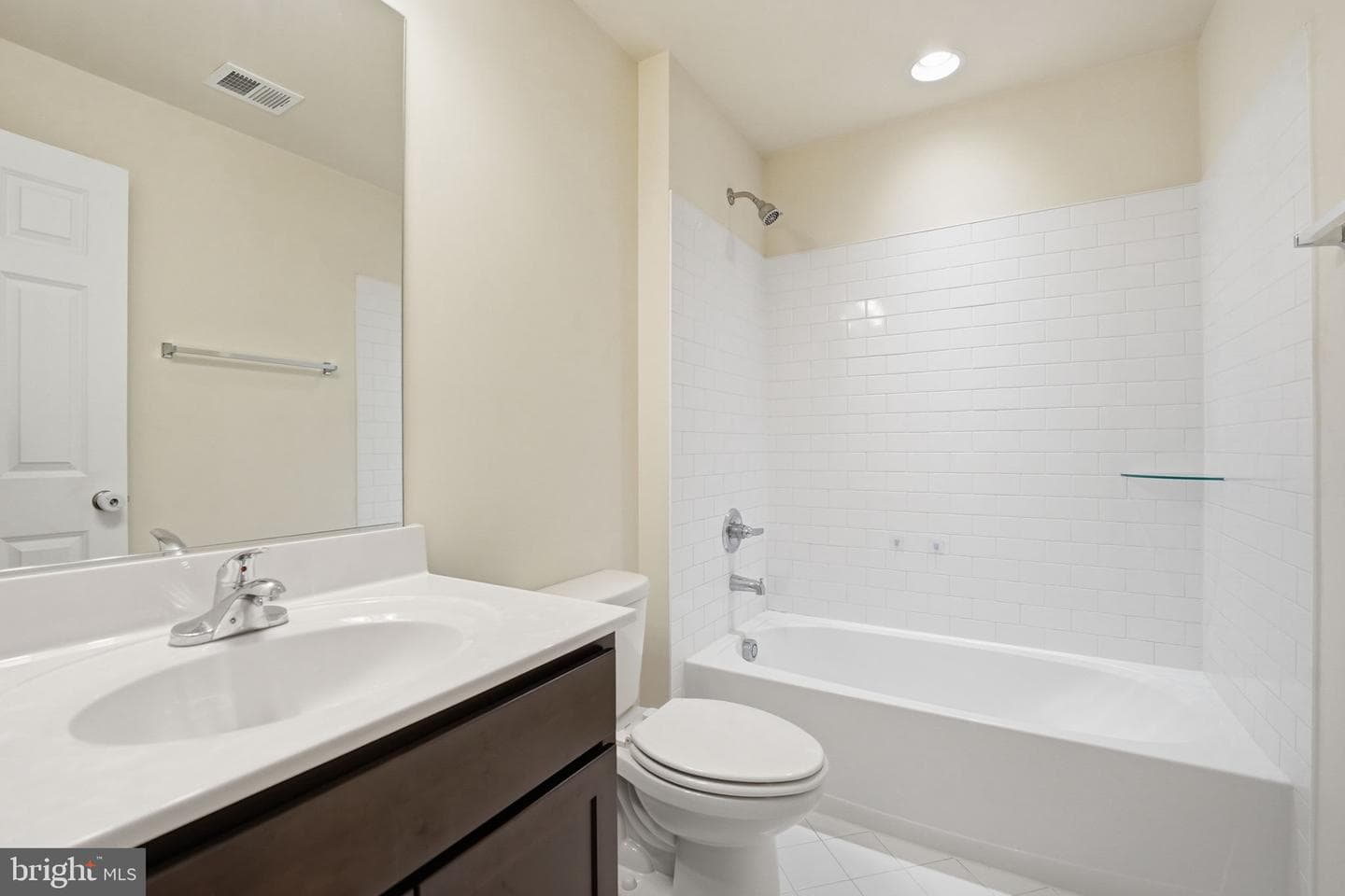 109 Goshen photo 38