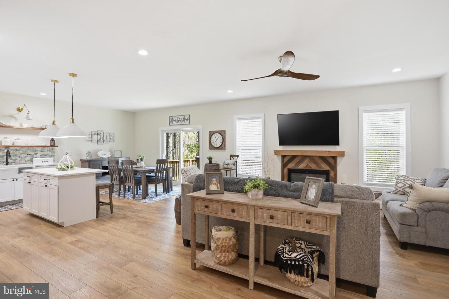 306 Dogwood Drive photo 12