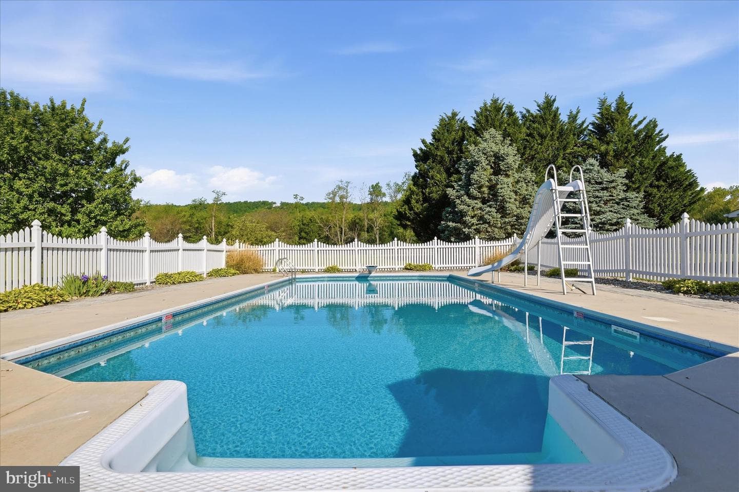 413 Tavistock Drive photo 7