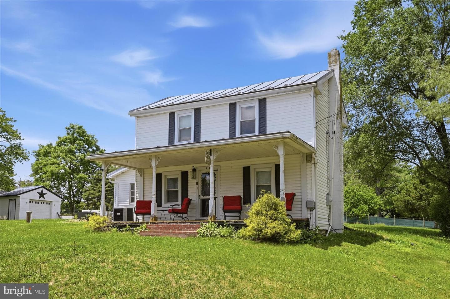 116 Country Lane photo 4