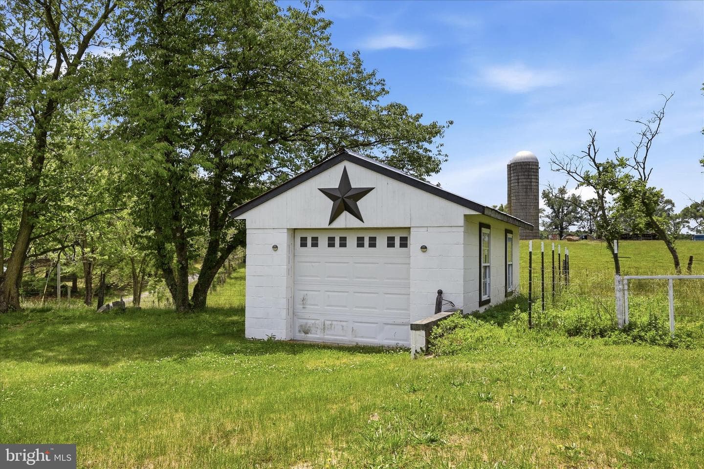 116 Country Lane photo 46