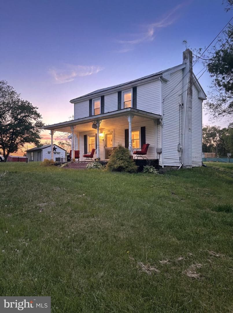 116 Country Lane photo 5