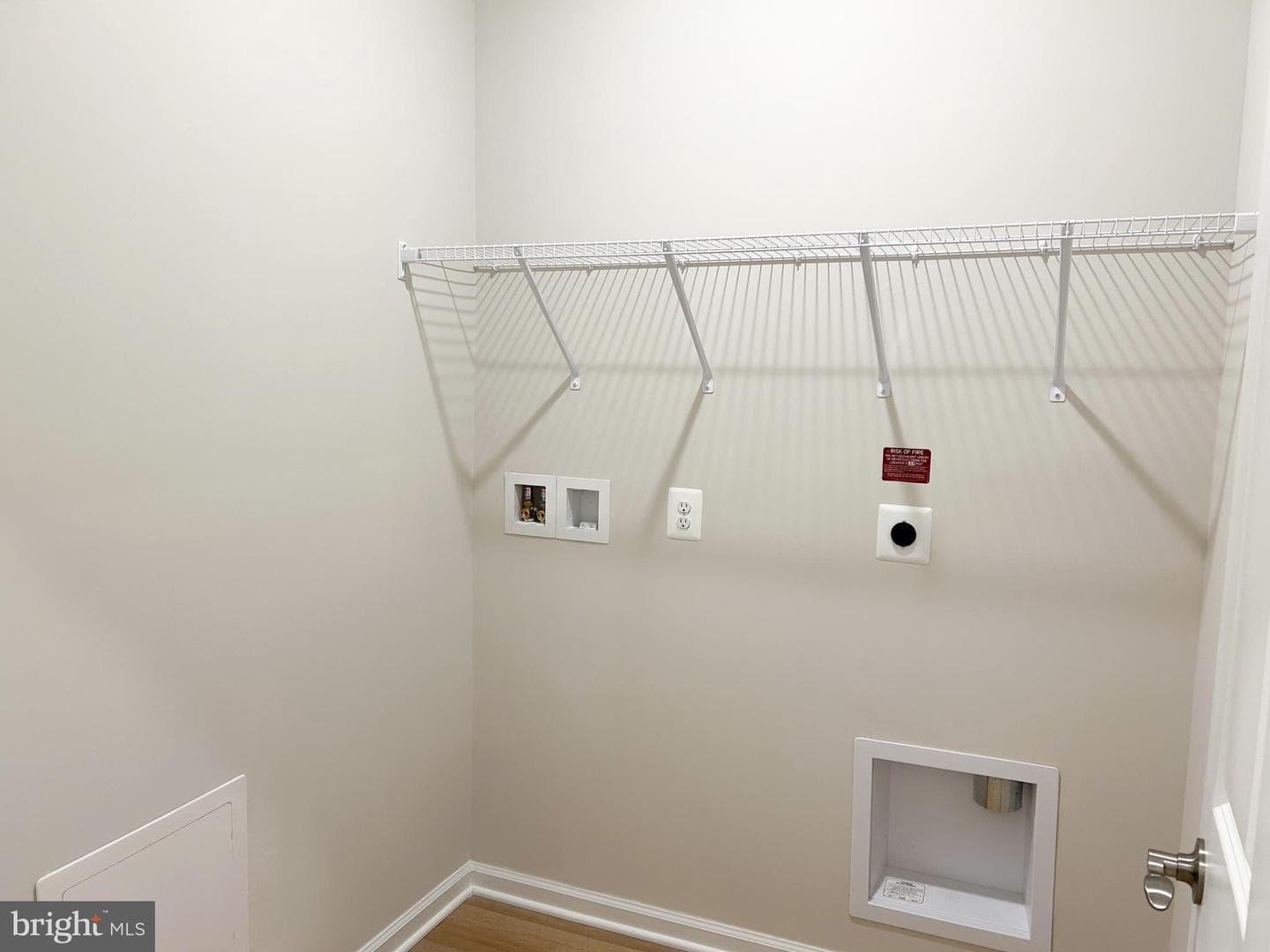 111 Heirloom Way photo 12