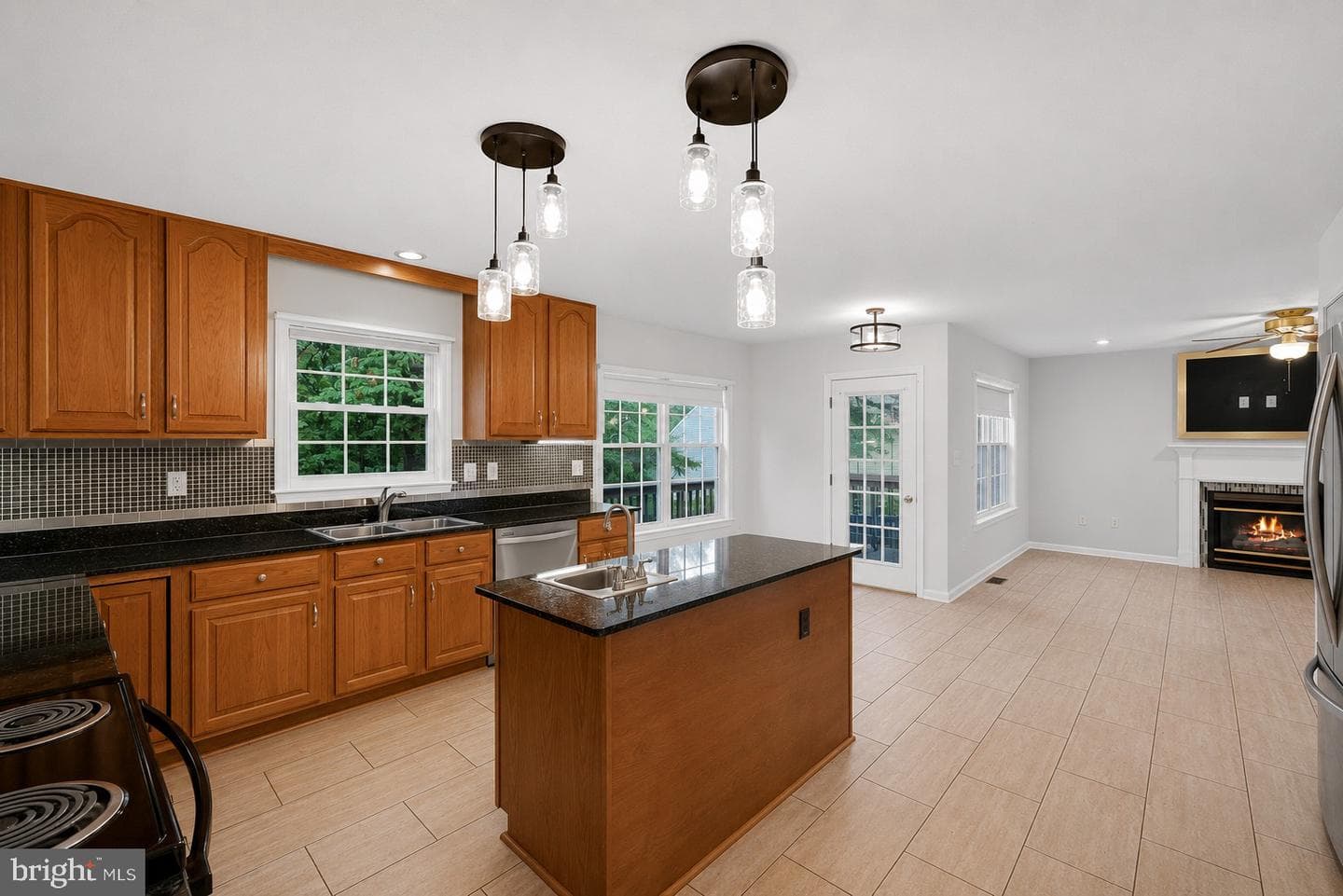 237 Asbury Road photo 6