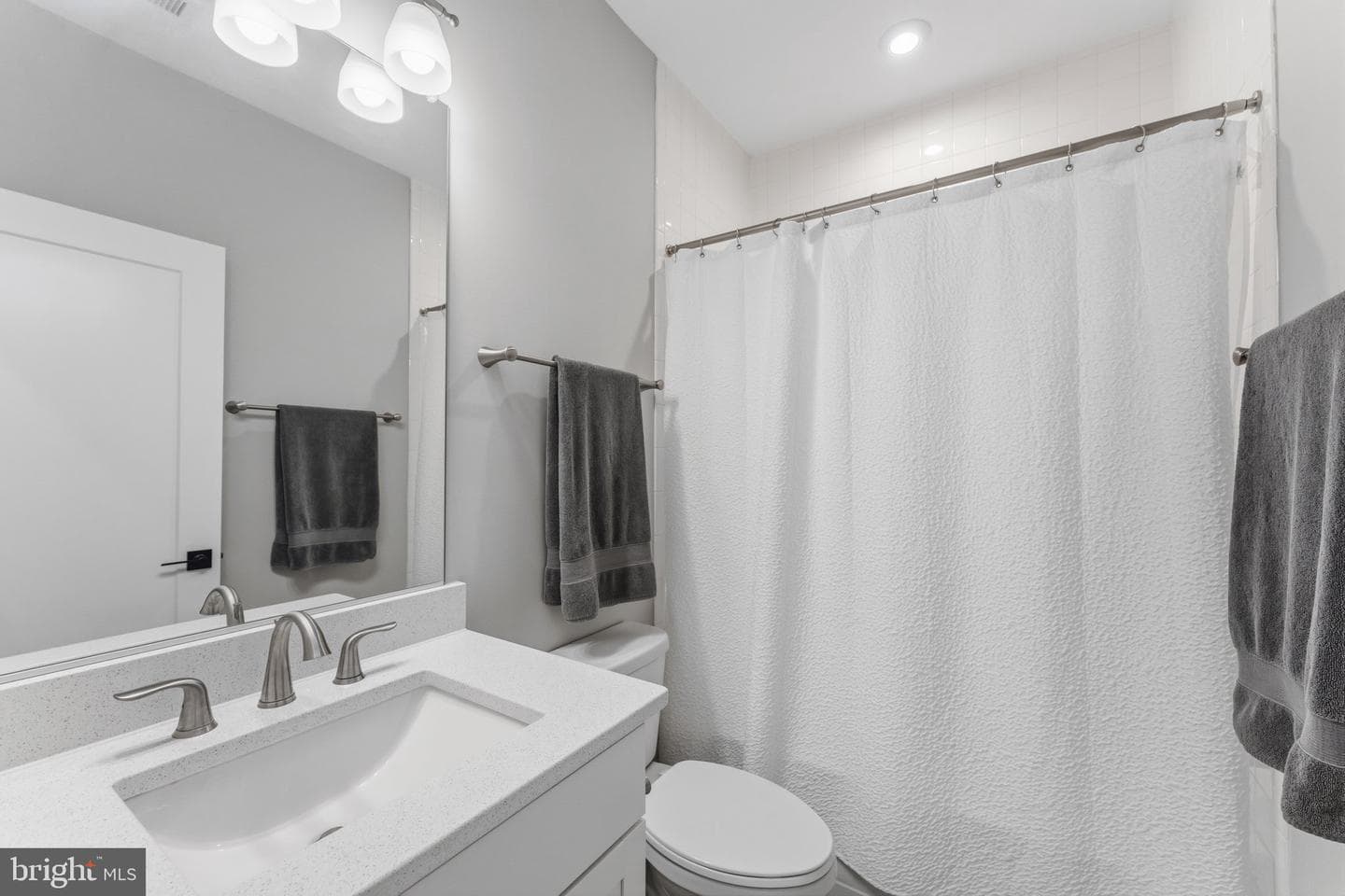 159 Abrams Pointe Boulevard photo 46
