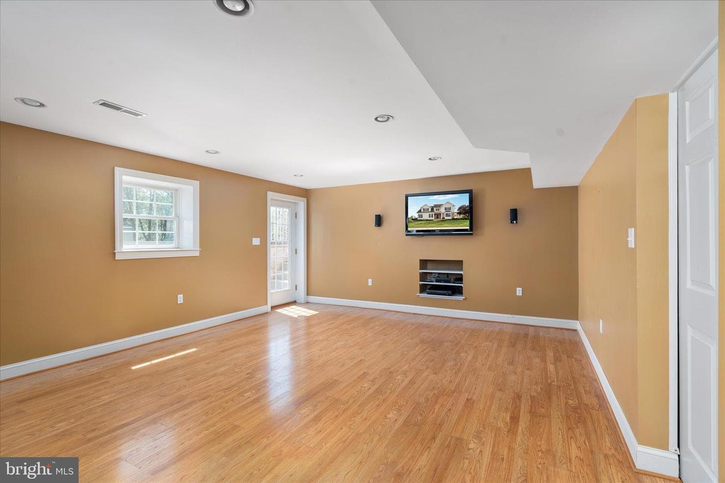 106 Doolin Avenue photo 45
