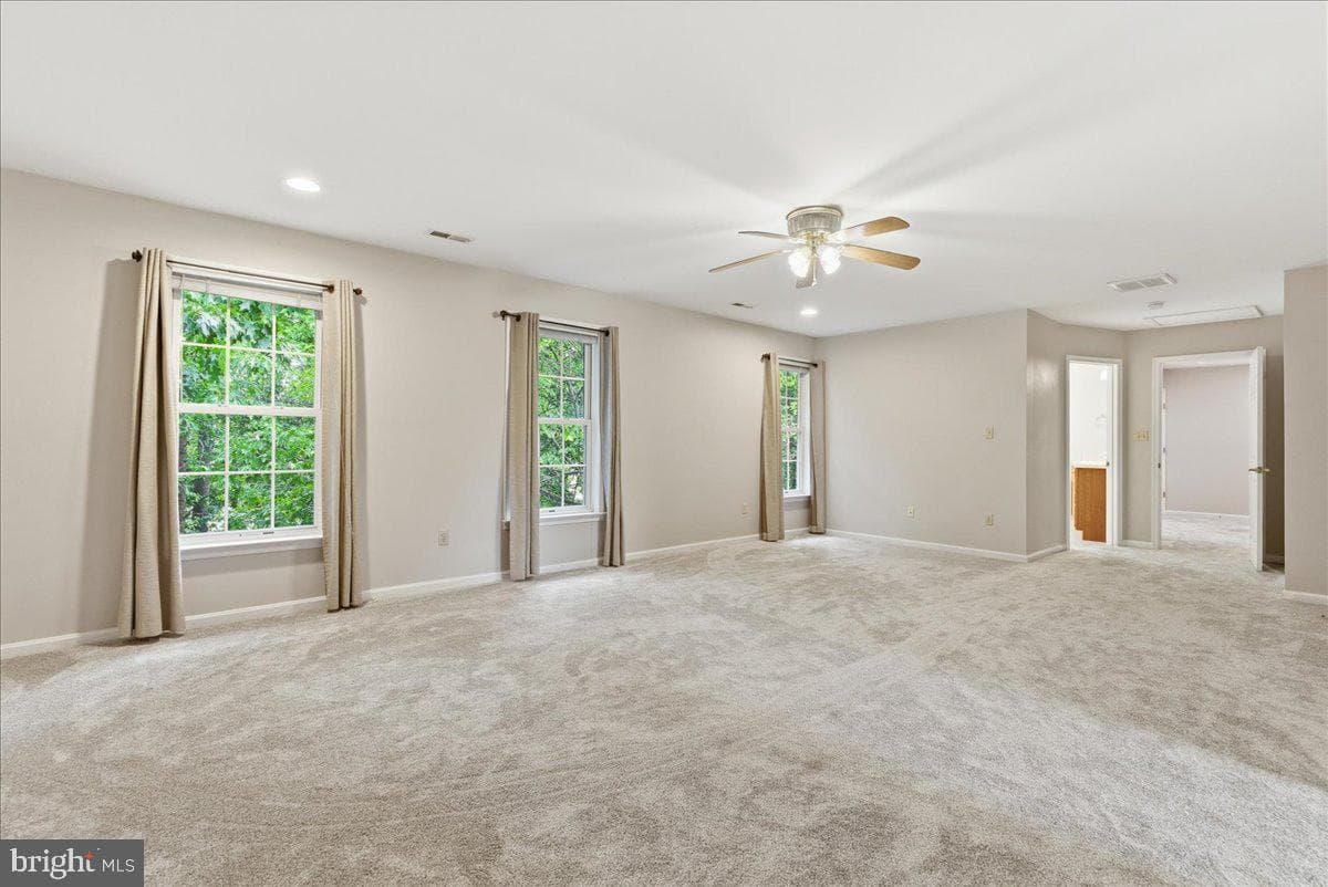 120 First Manassas Place photo 34