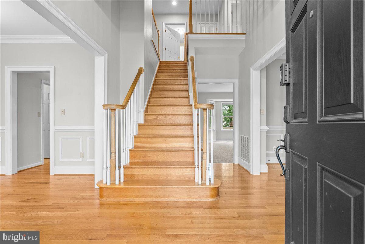 120 First Manassas Place photo 4