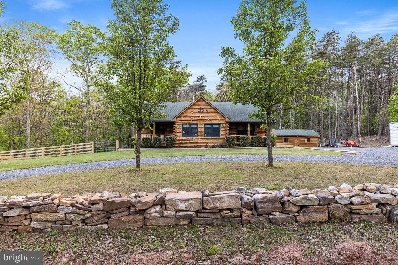 140 Pine Tree Court