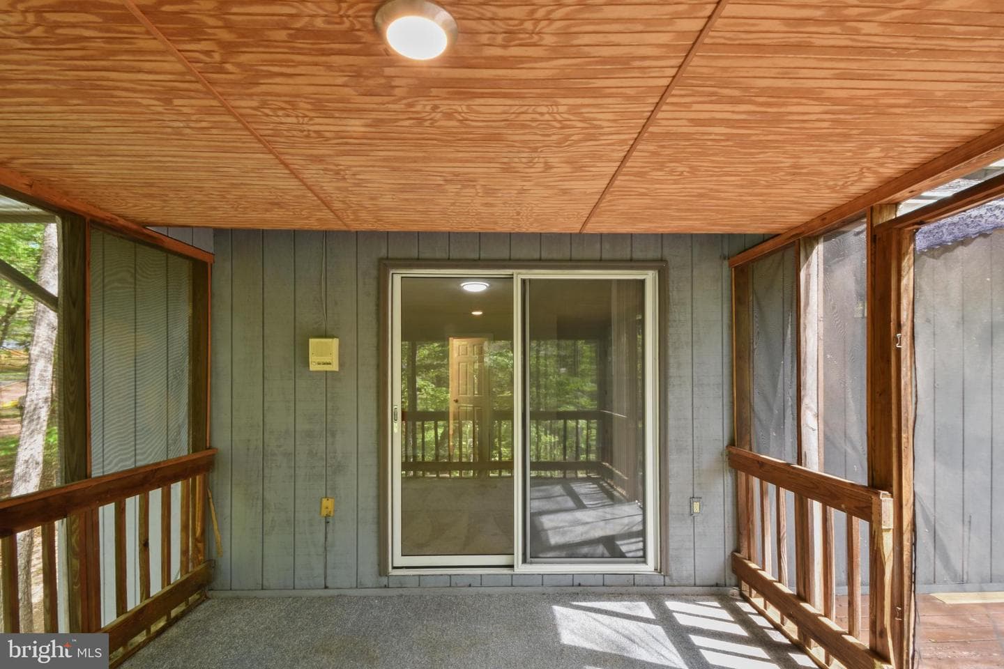 102 Northwood Circle photo 34