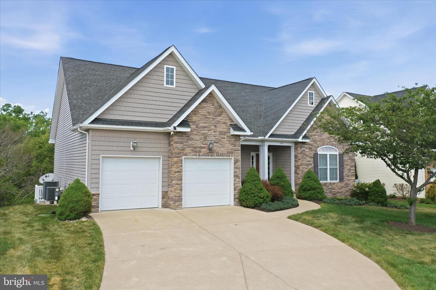 107 Harold Court, Winchester