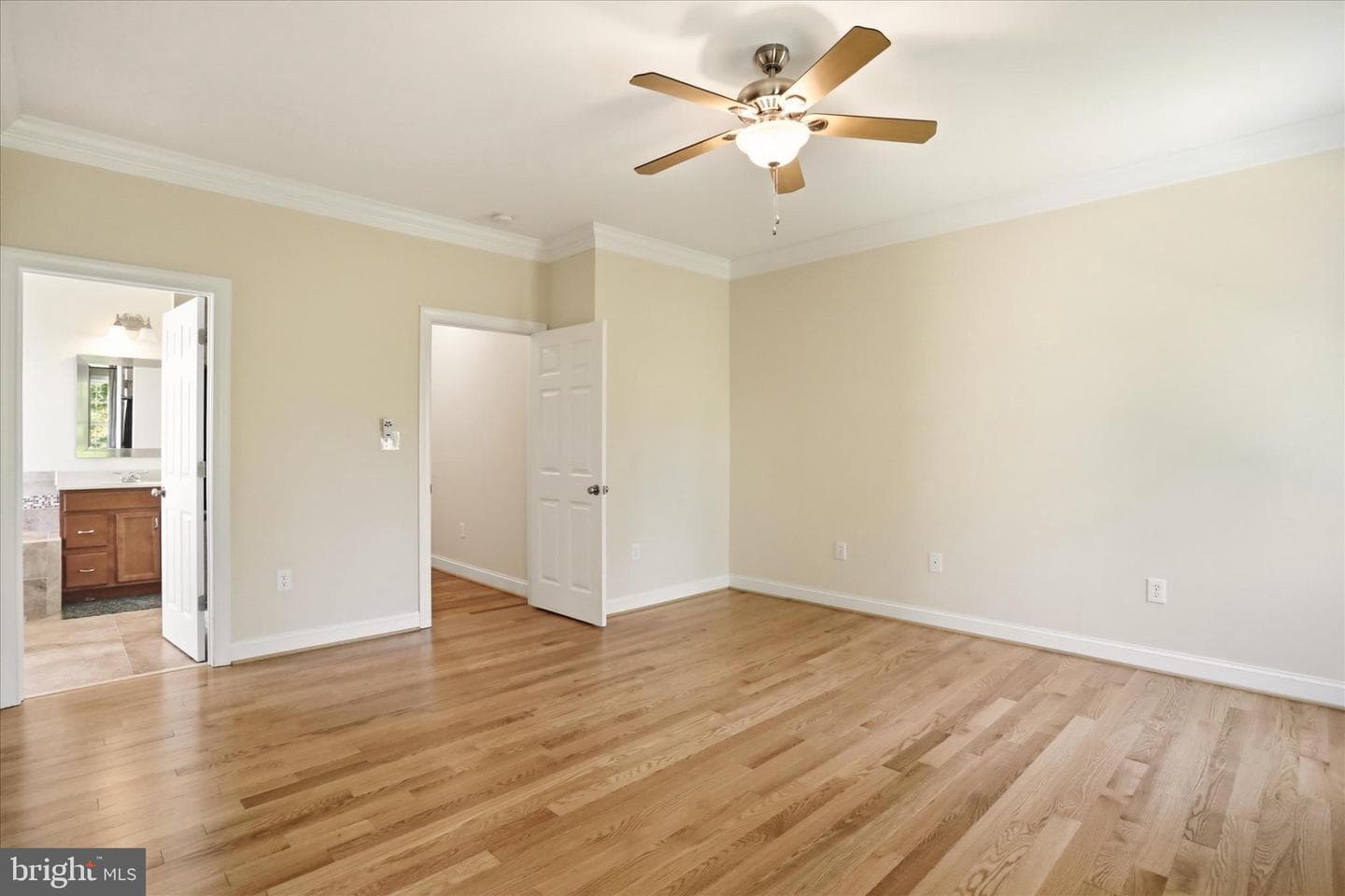 107 Harold Court photo 22