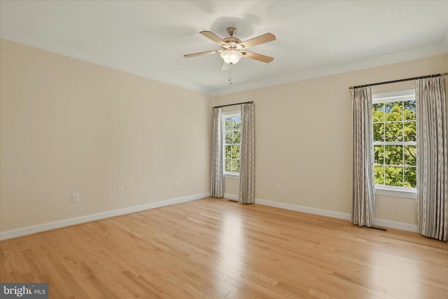 107 Harold Court photo 23