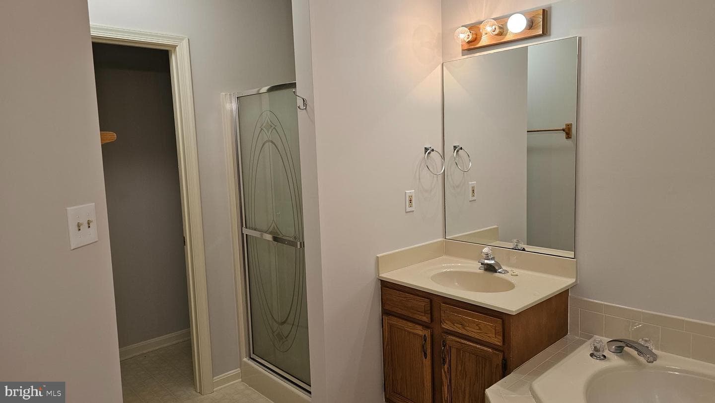 114 Settlers Circle photo 15