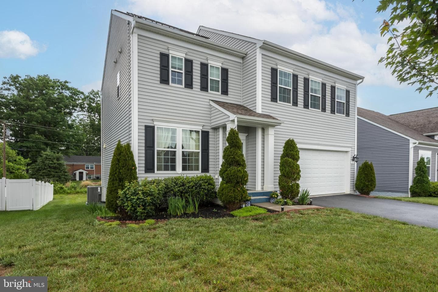 111 Sovereign Court, Winchester