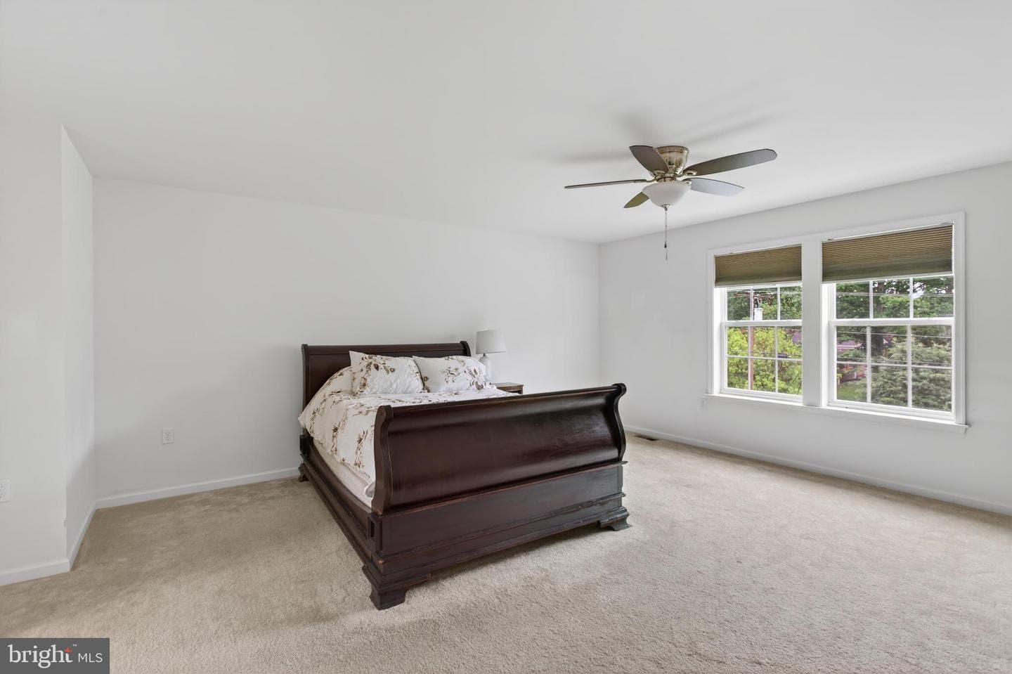111 Sovereign Court photo 14
