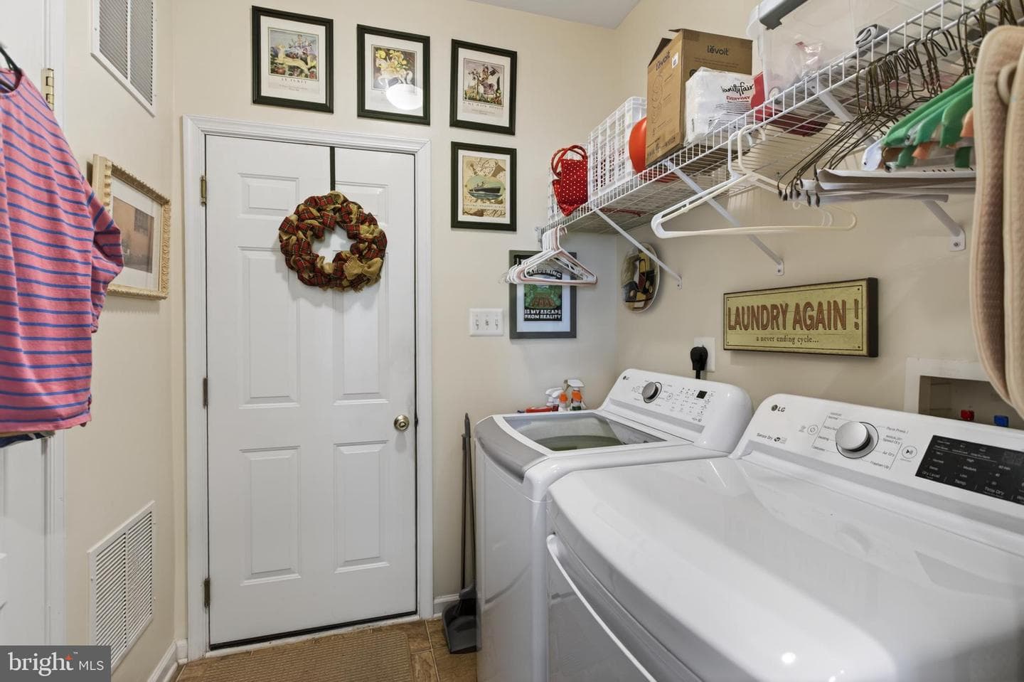 121 Shumard Court photo 14
