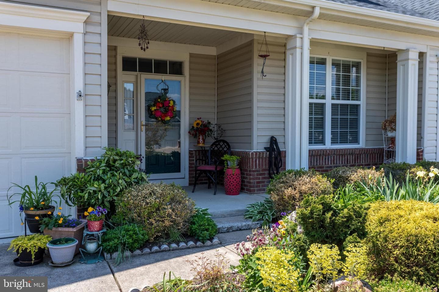 121 Shumard Court photo 2
