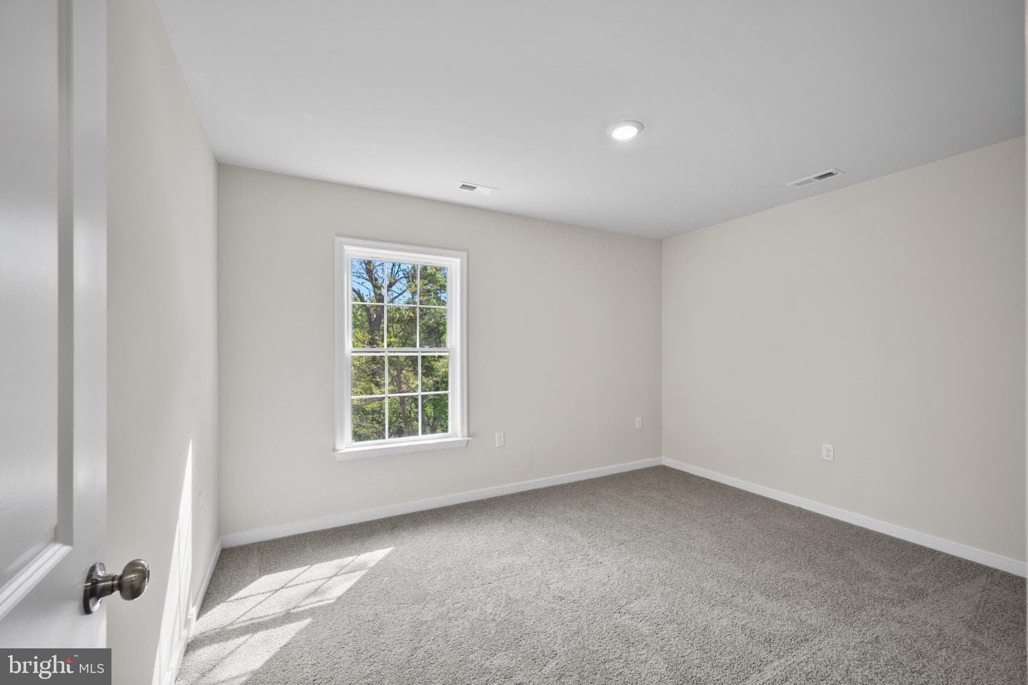 106 Mate Court photo 29