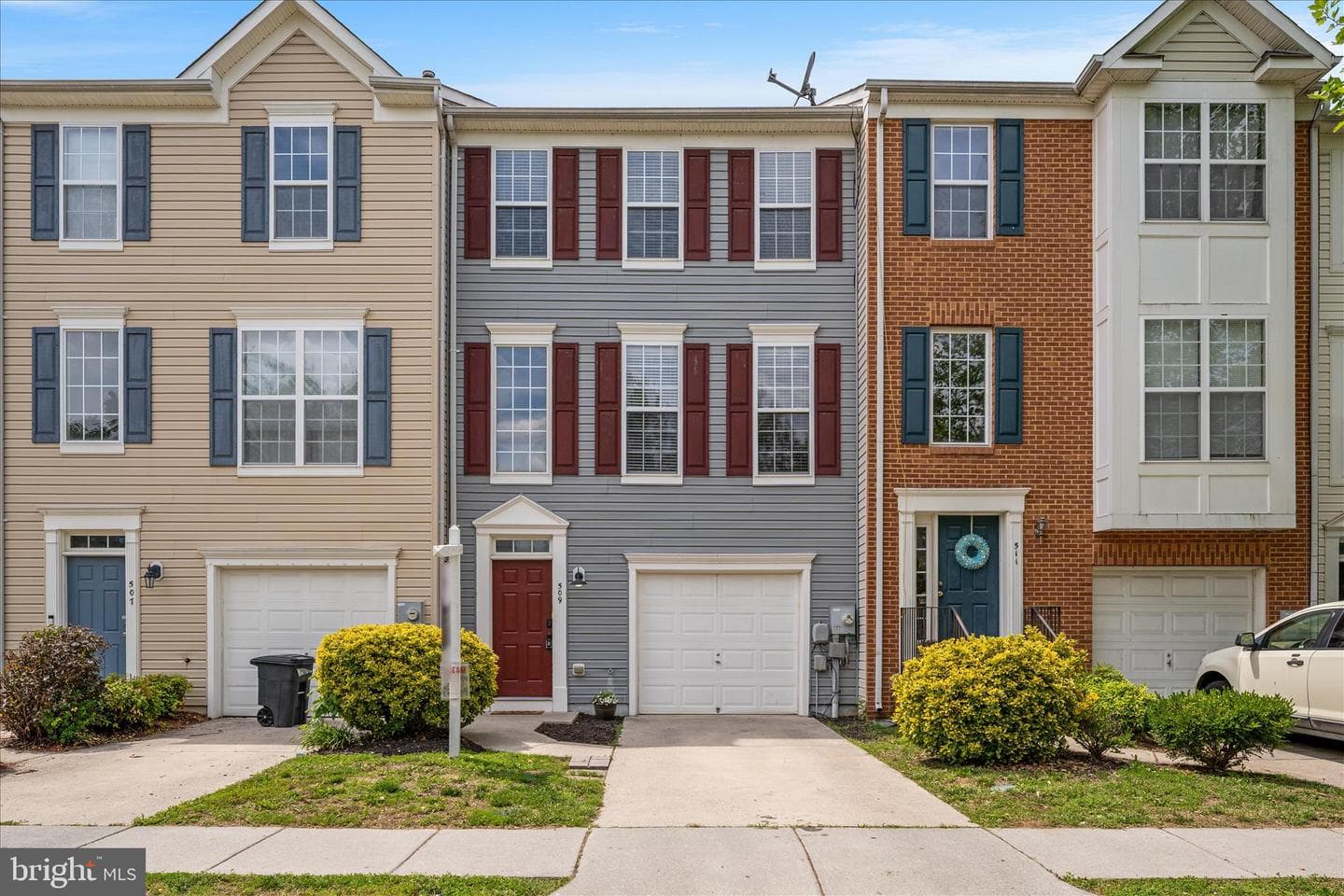 509 Hamilton Court photo 29