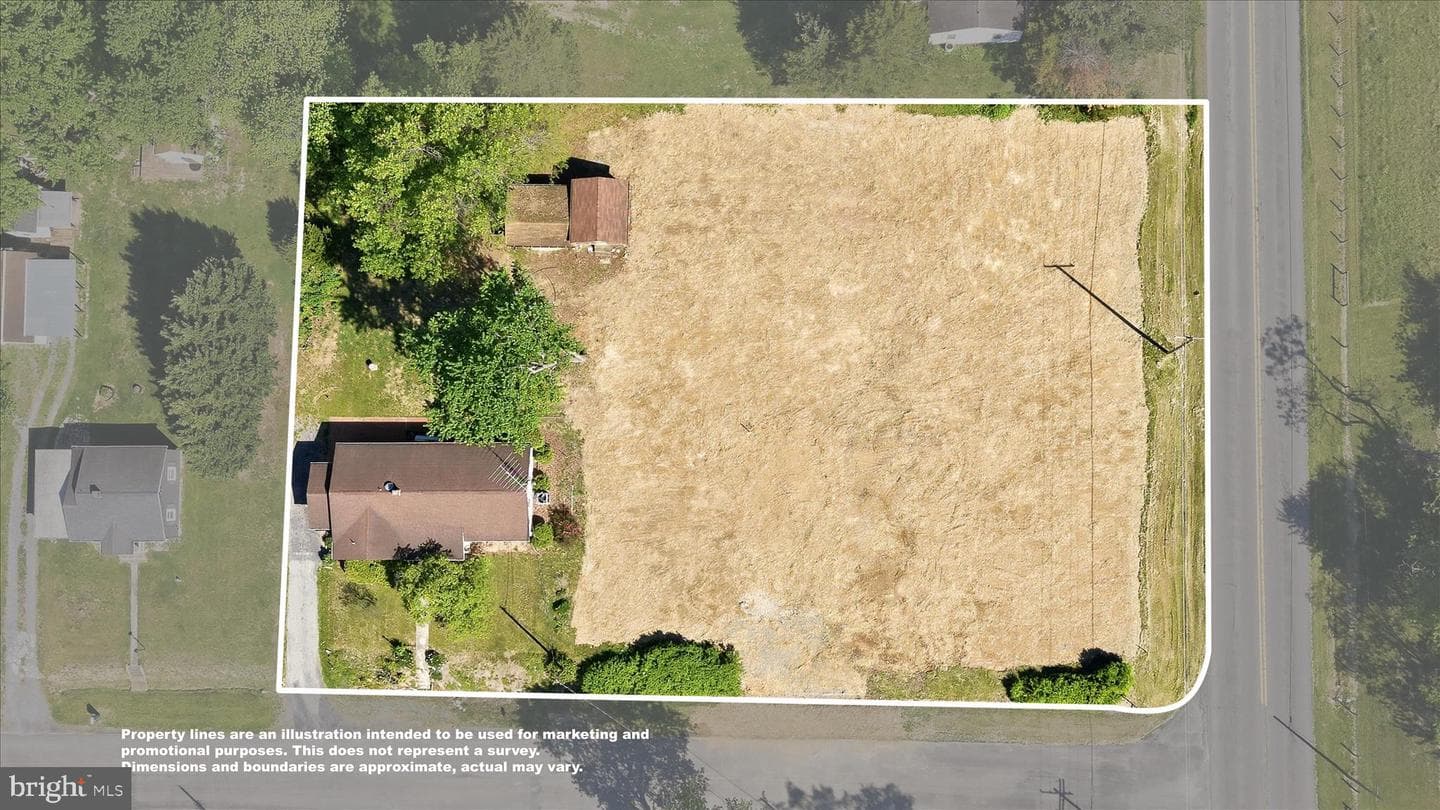 114 Harrison Lane photo 7