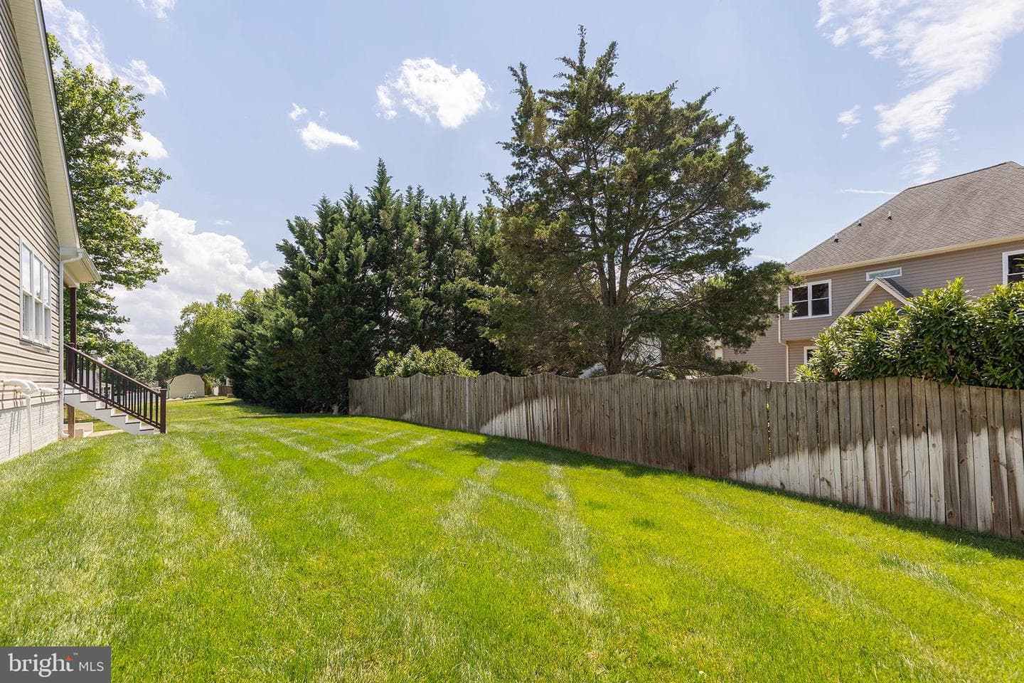 135 Kinross Drive photo 51