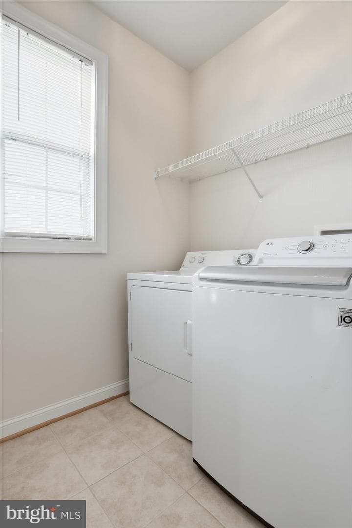 220 Flanagan Drive photo 30
