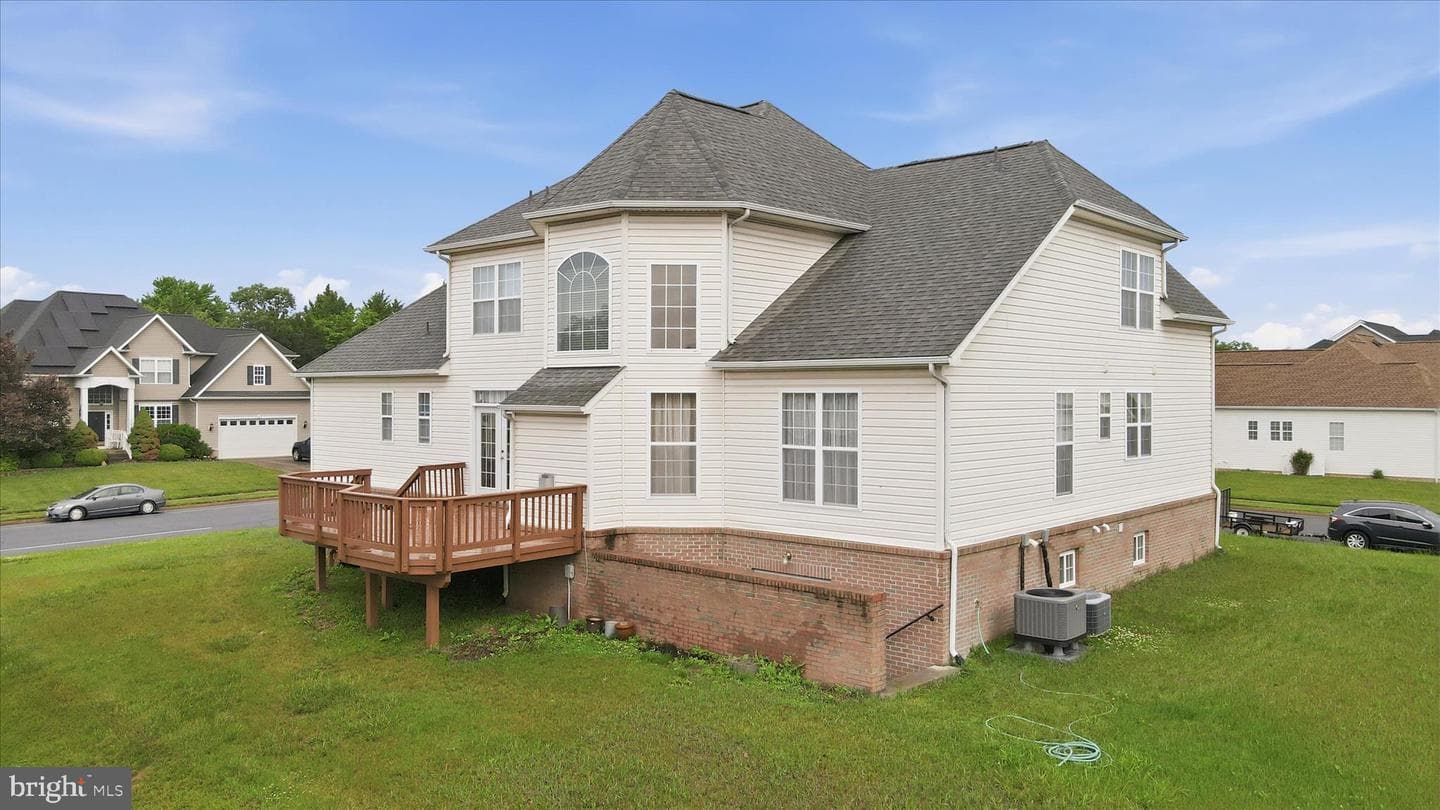220 Flanagan Drive photo 42