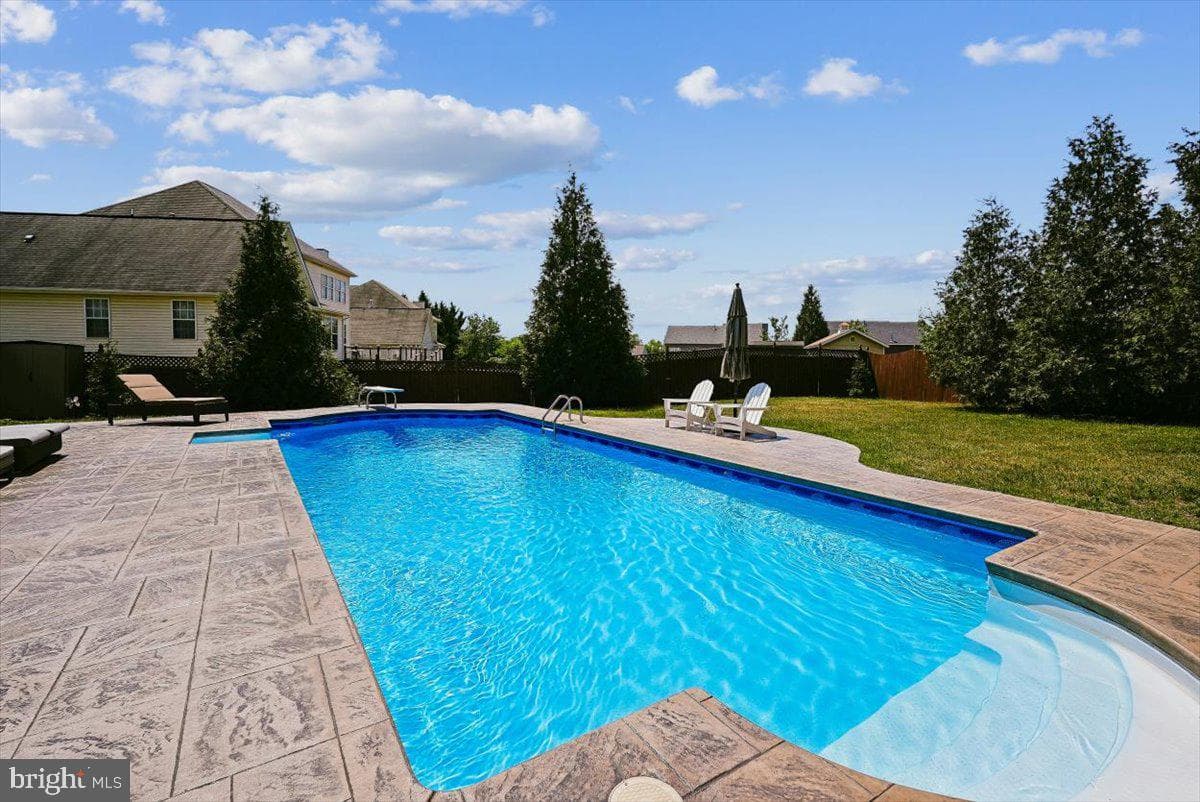 236 Rebecca Drive photo 29