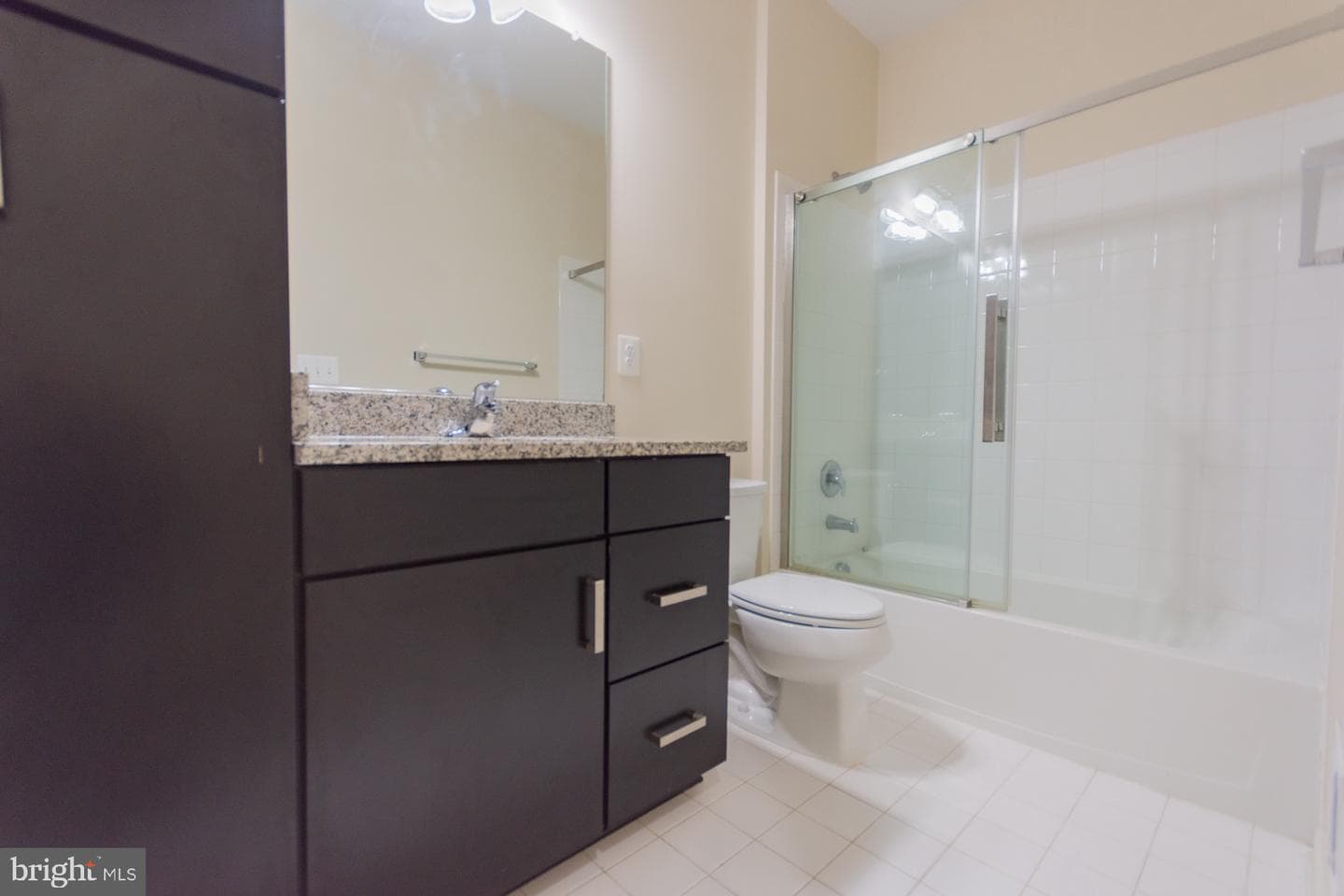 219 Patriot Street photo 11
