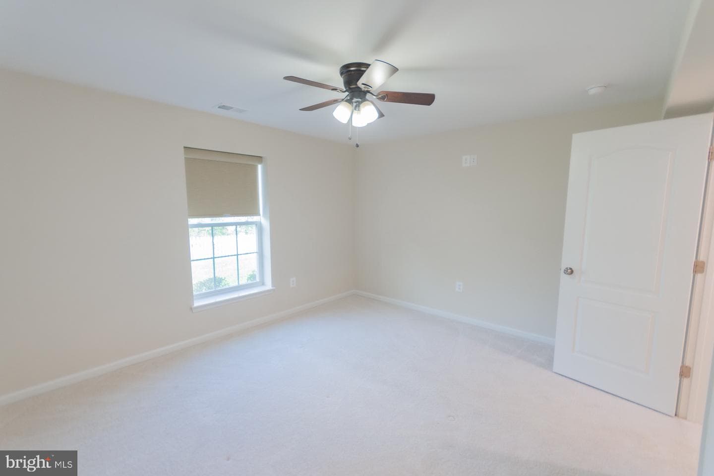 219 Patriot Street photo 40