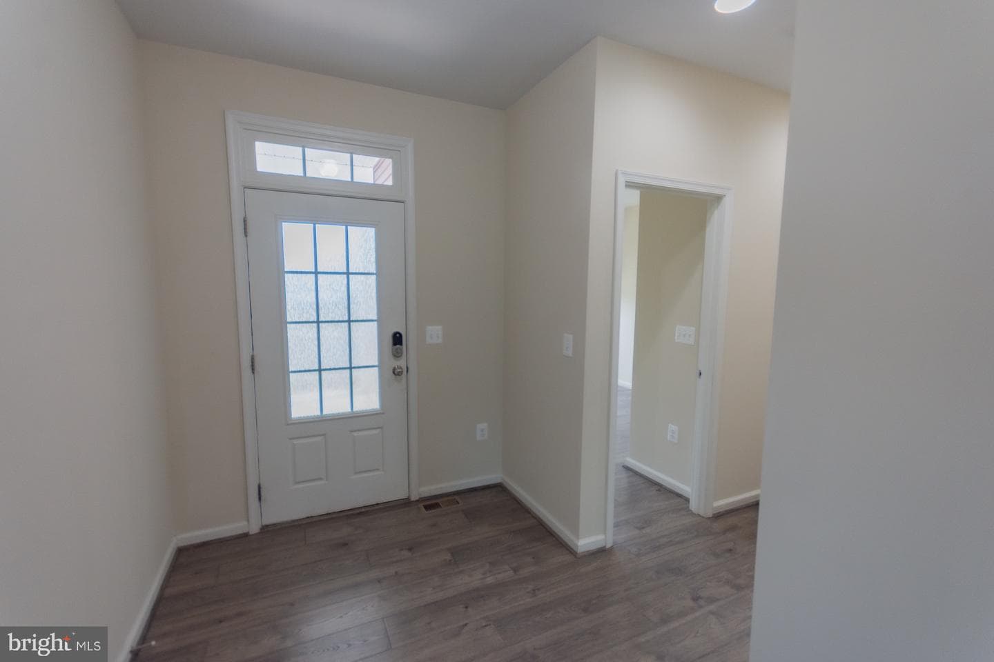 219 Patriot Street photo 7