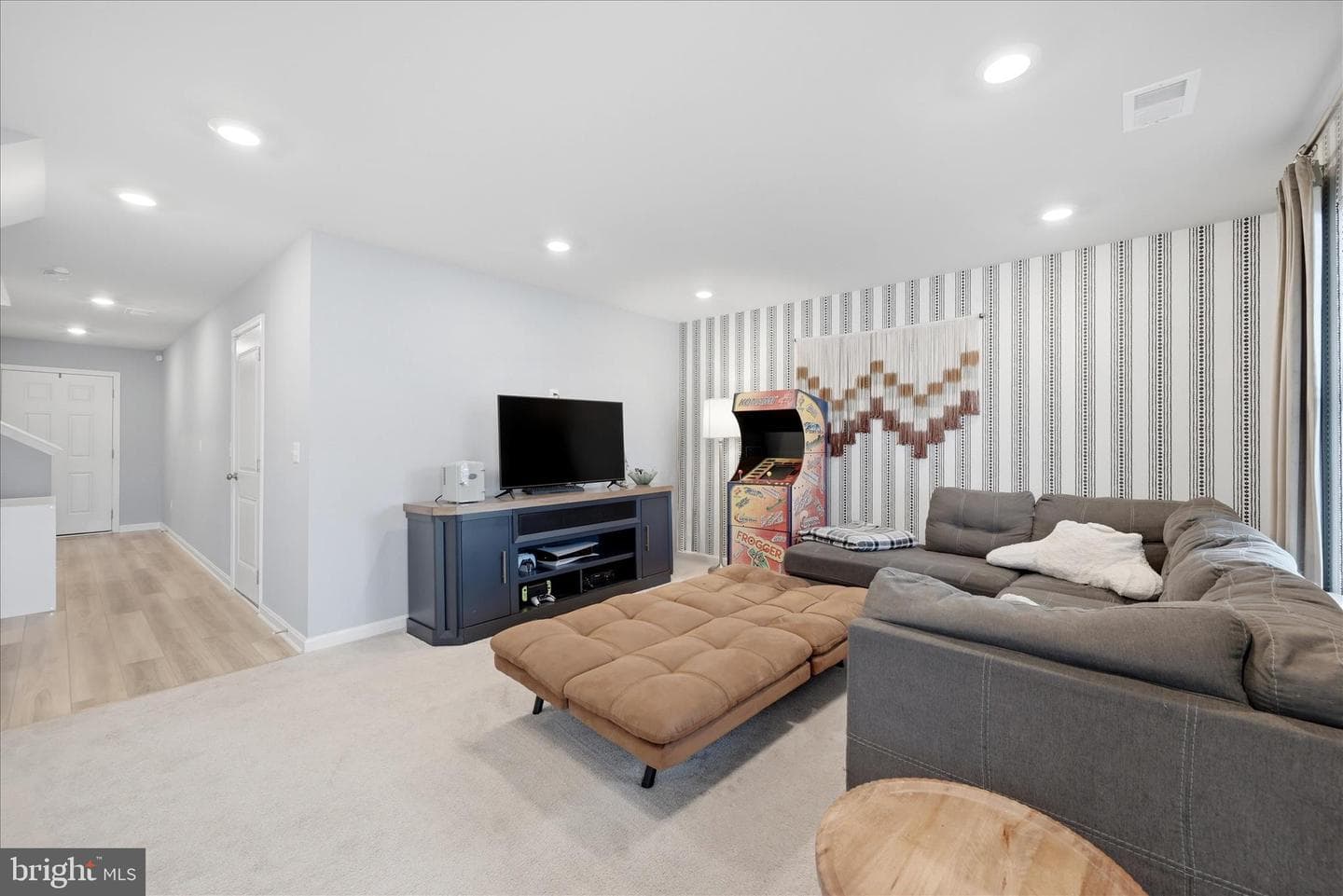105 Tye Court photo 11