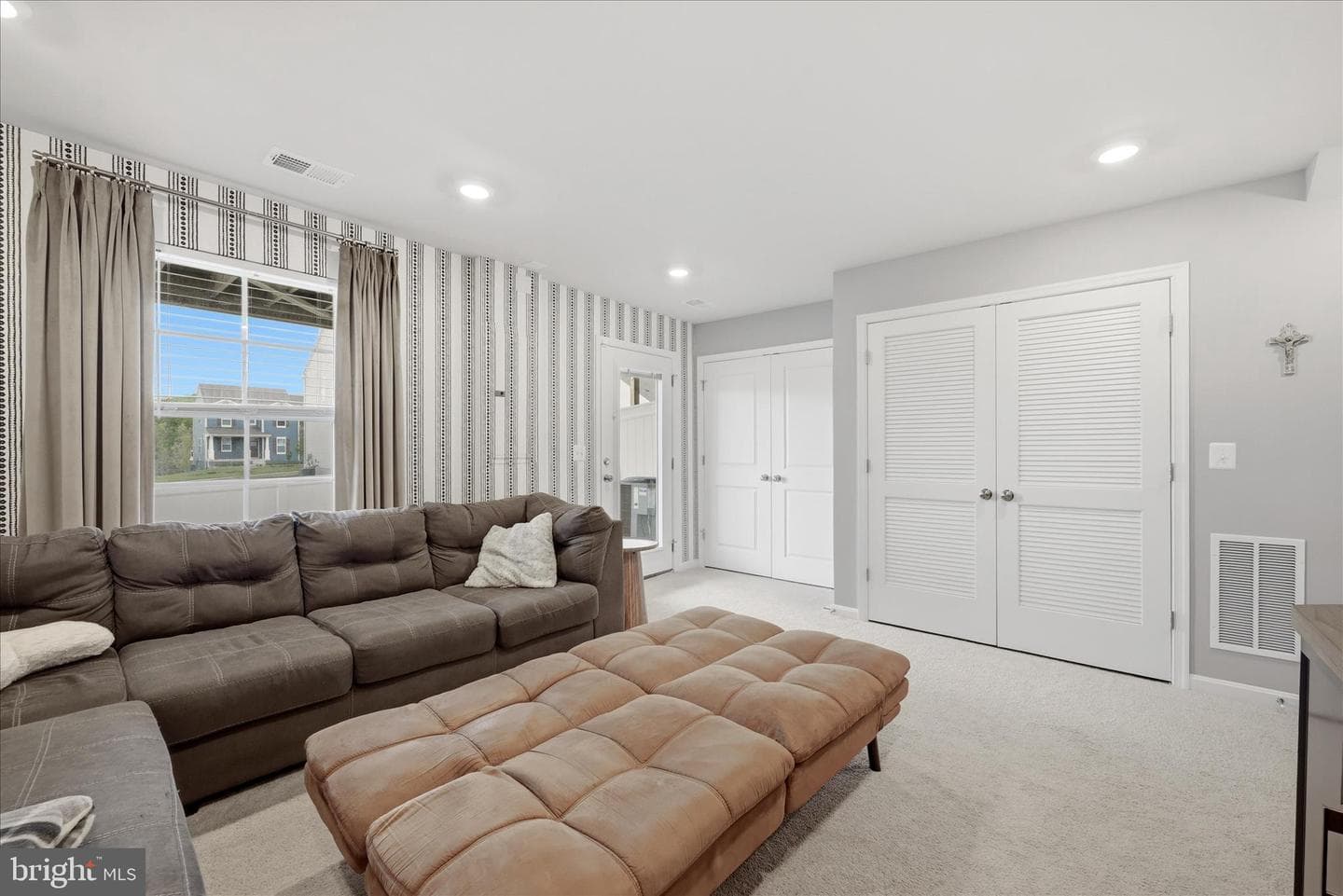 105 Tye Court photo 12