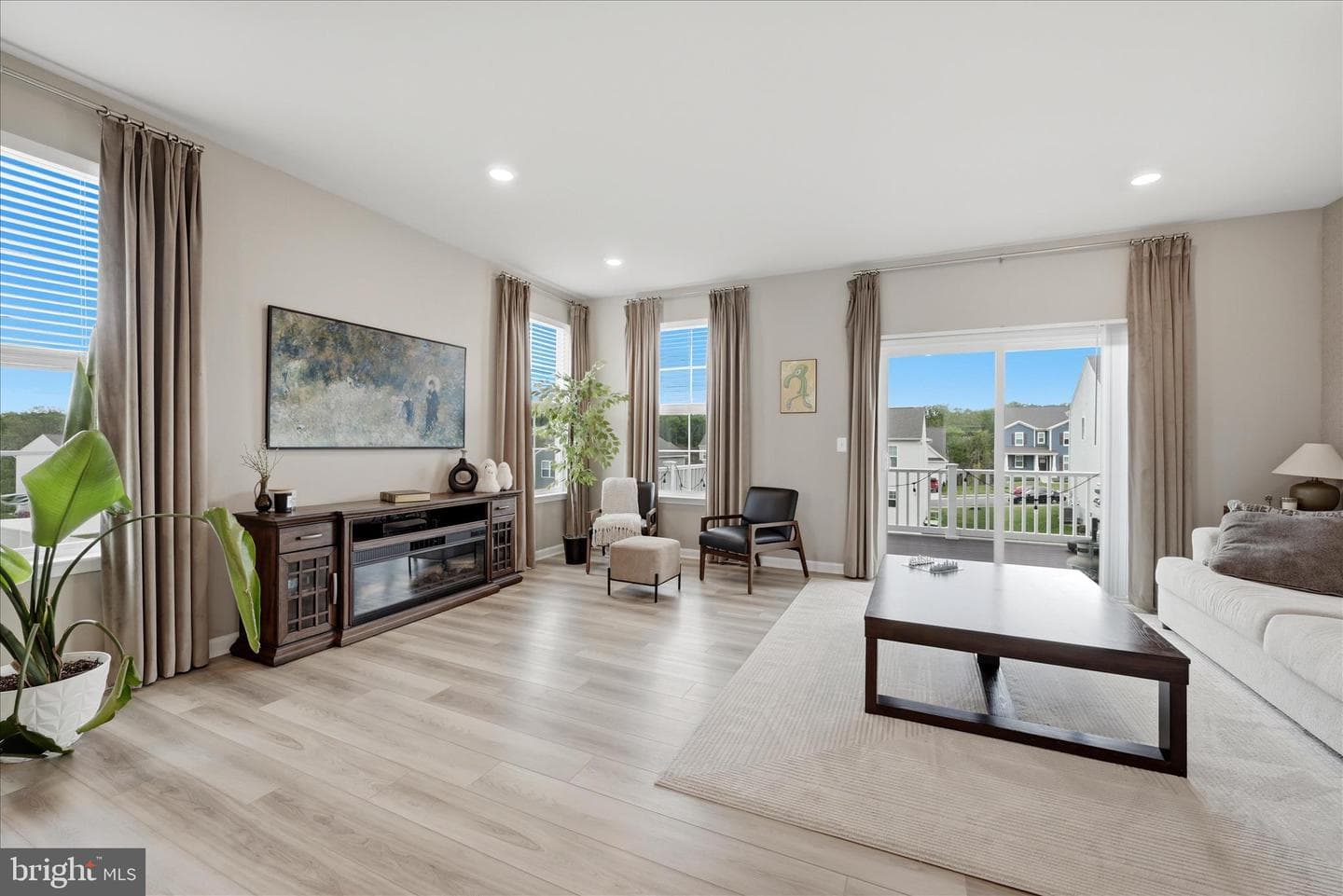 105 Tye Court photo 15