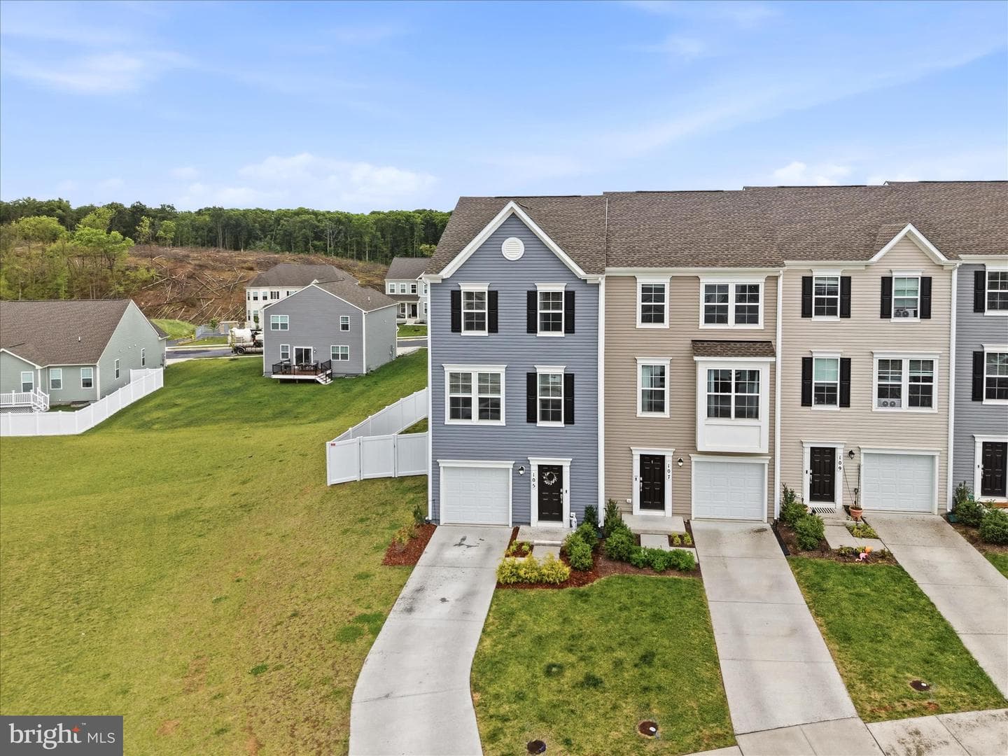 105 Tye Court photo 44