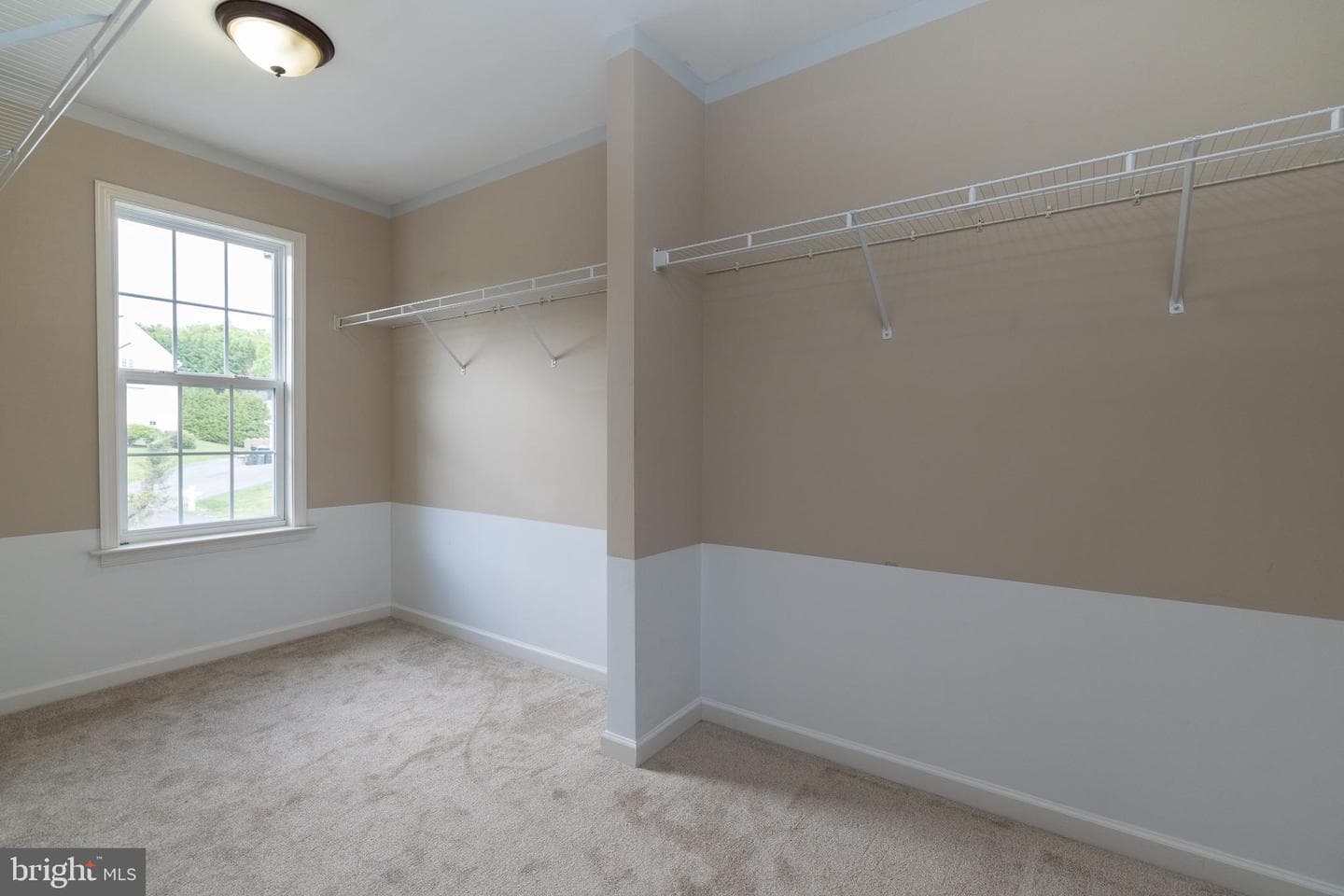 102 Blackpowder Court photo 32