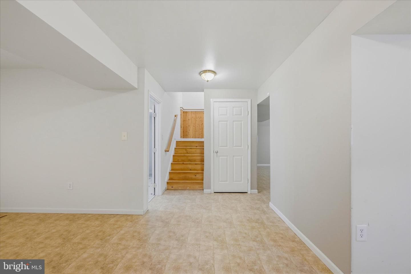 207 Stanley Drive photo 34