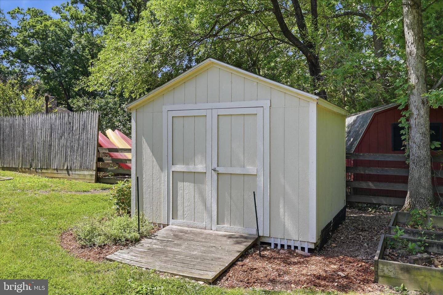 207 Stanley Drive photo 42
