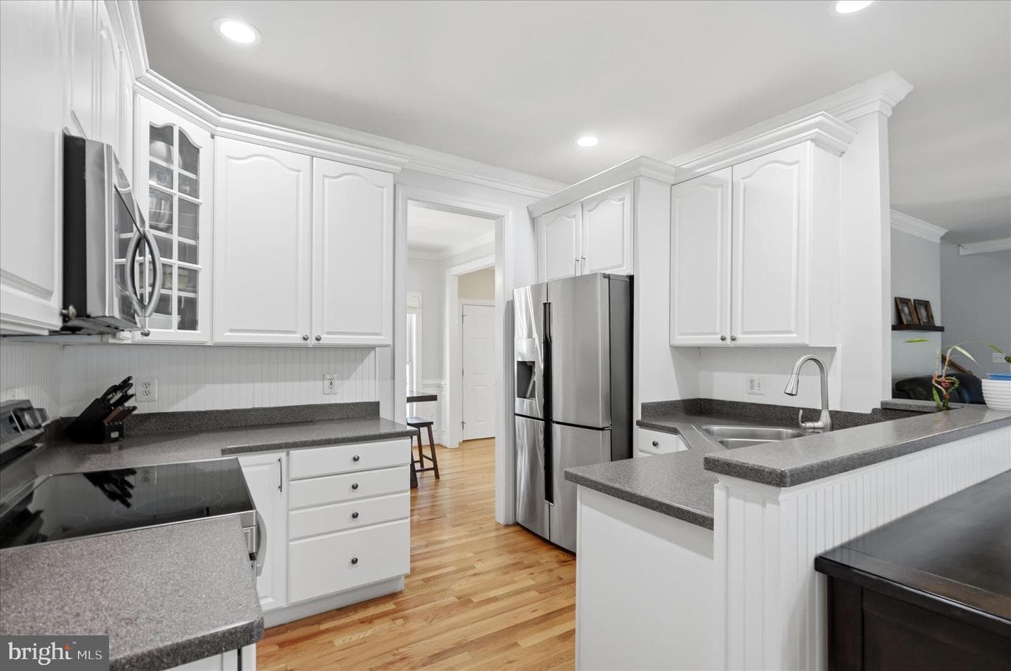 121 Van Gogh Terrace photo 6