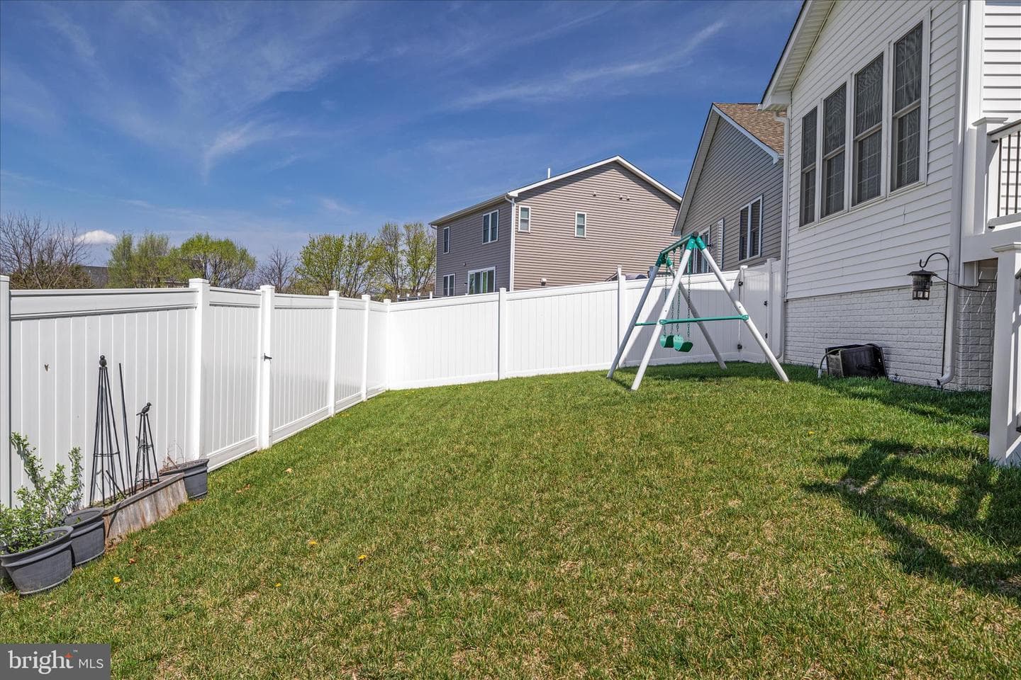 108 Nevermore Drive photo 42