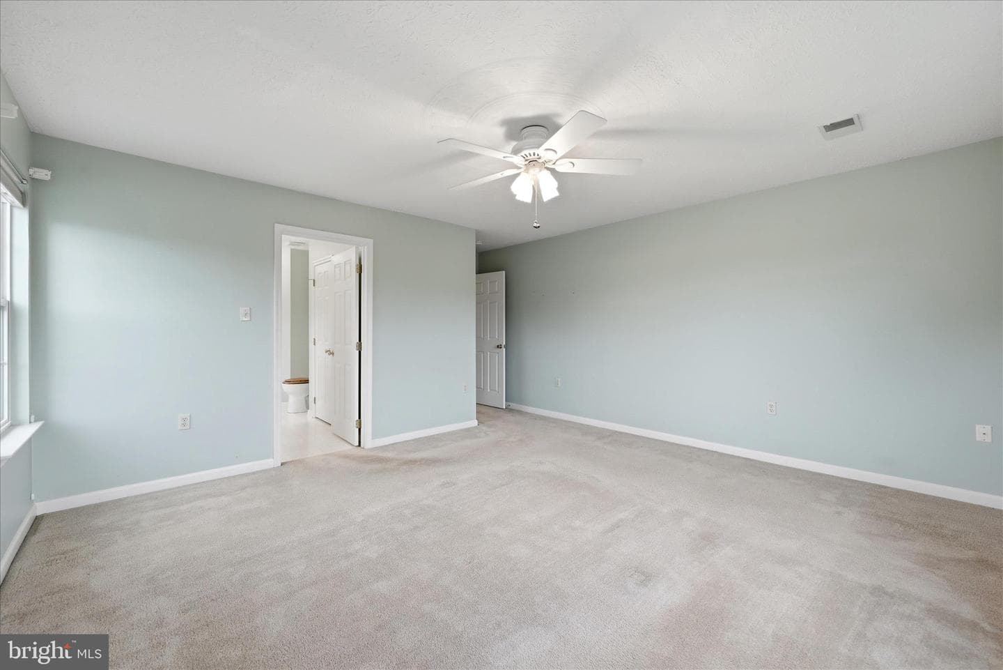219 Bentley Avenue photo 30