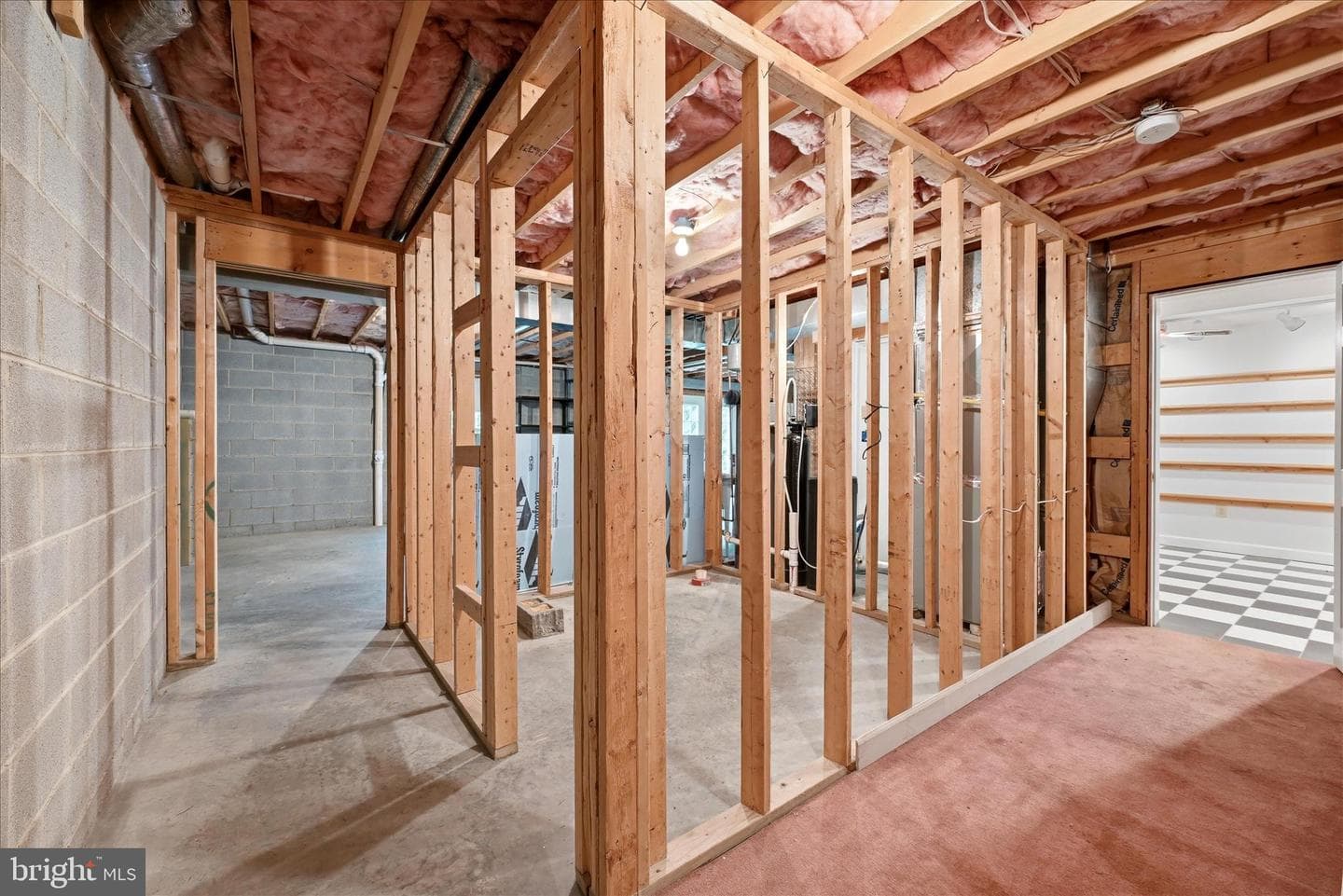 219 Bentley Avenue photo 47
