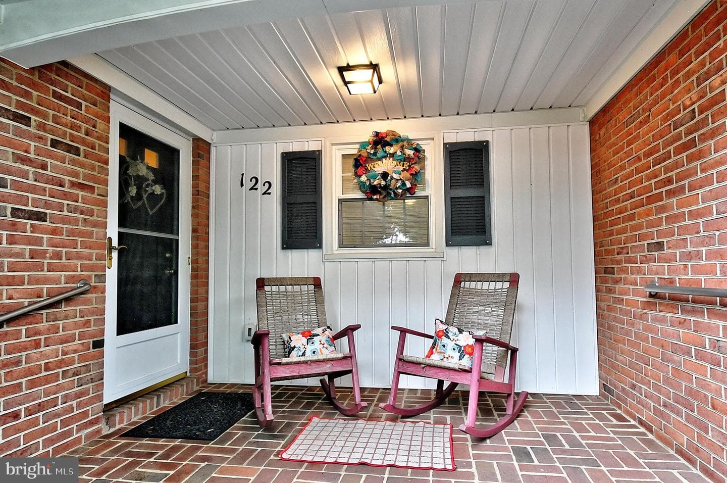 122 Armstrong Place, Winchester
