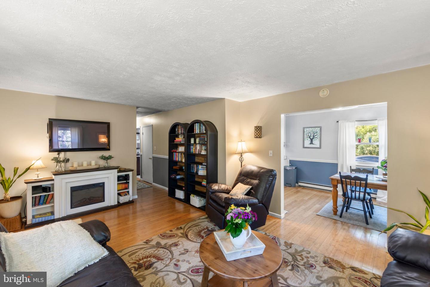 330 Wardensville Grade photo 18